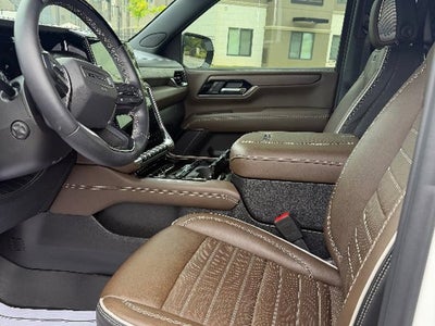 2025 GMC Yukon Denali Ultimate