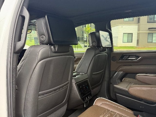 2025 GMC Yukon Denali Ultimate