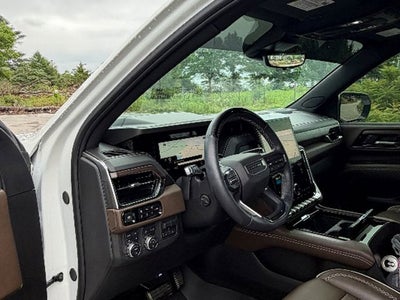 2025 GMC Yukon Denali Ultimate