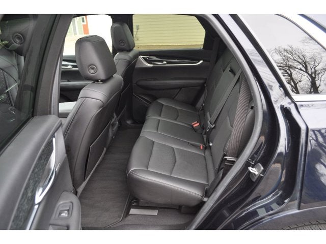 2021 Cadillac XT5 FWD Premium Luxury
