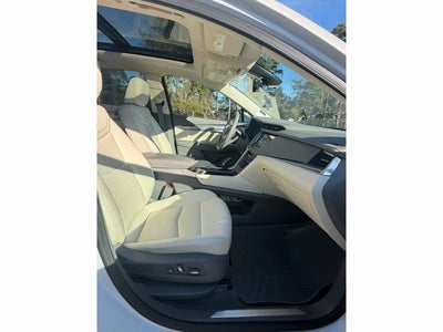 2025 Cadillac XT5 FWD Premium Luxury