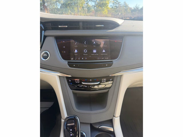 2025 Cadillac XT5 FWD Premium Luxury