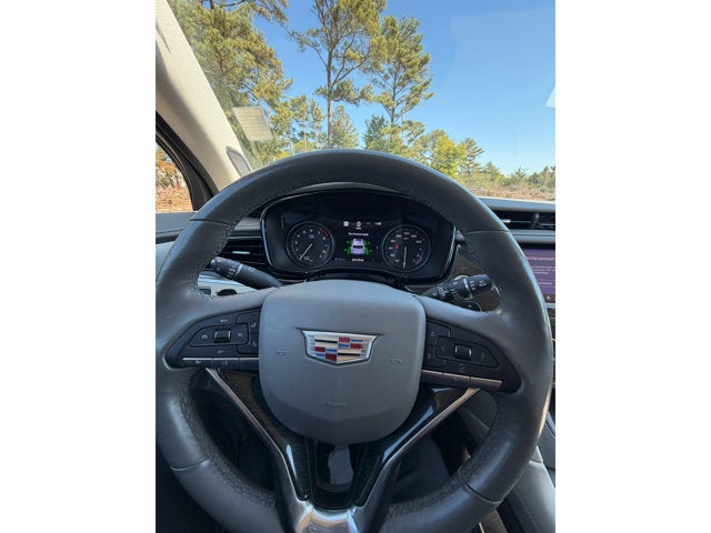 2022 Cadillac XT6 Premium Luxury