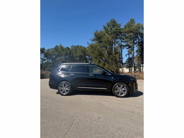 2022 Cadillac XT6 Premium Luxury