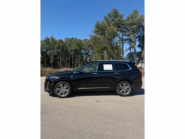 2022 Cadillac XT6 Premium Luxury