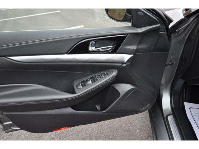 2020 Nissan Maxima SV