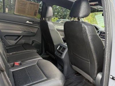 2021 Volkswagen Atlas Cross Sport 2.0T SE w/Technology