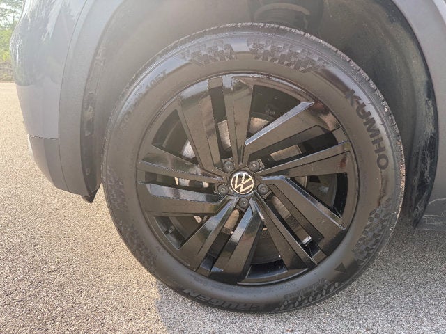 2021 Volkswagen Atlas Cross Sport 2.0T SE w/Technology
