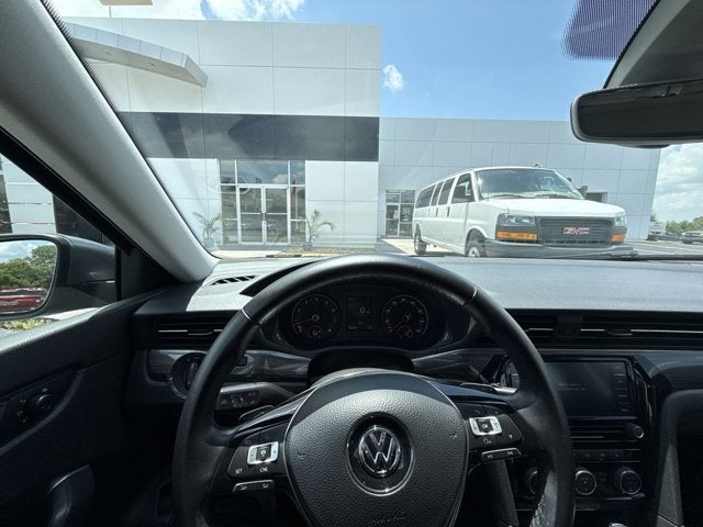 2020 Volkswagen Passat 2.0T R-Line