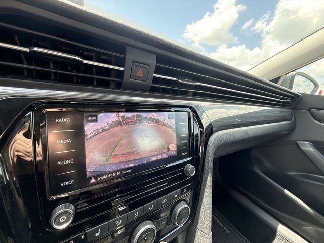 2020 Volkswagen Passat 2.0T R-Line