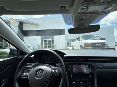 2020 Volkswagen Passat 2.0T R-Line