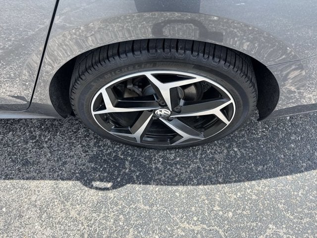 2020 Volkswagen Passat 2.0T R-Line