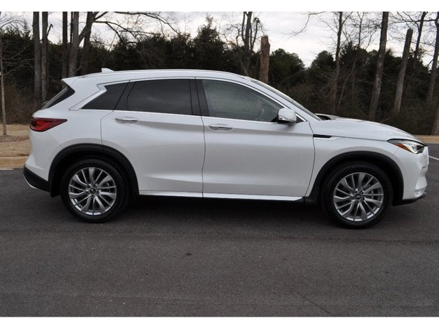 2023 INFINITI QX50 LUXE FWD