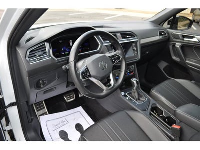 2022 Volkswagen Tiguan SE R-Line Black