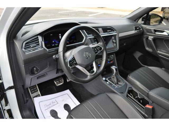 2022 Volkswagen Tiguan SE R-Line Black