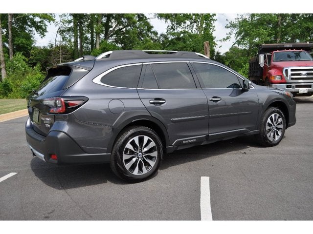 2025 Subaru Outback Touring