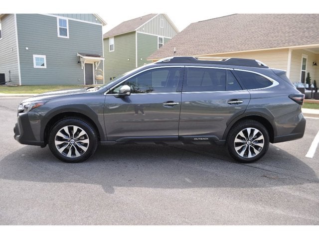 2025 Subaru Outback Touring