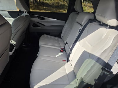 2027 INFINITI QX60 LUXE