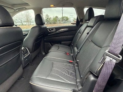 2019 INFINITI QX60 LUXE FWD