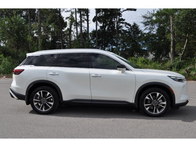2023 INFINITI QX60 LUXE FWD