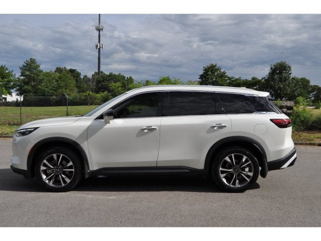 2023 INFINITI QX60 LUXE FWD