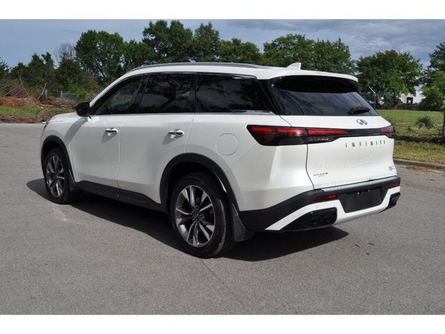 2023 INFINITI QX60 LUXE FWD