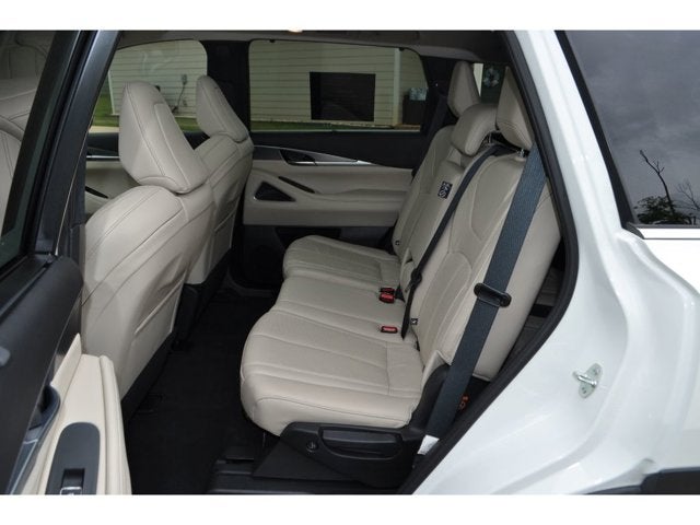 2023 INFINITI QX60 LUXE AWD
