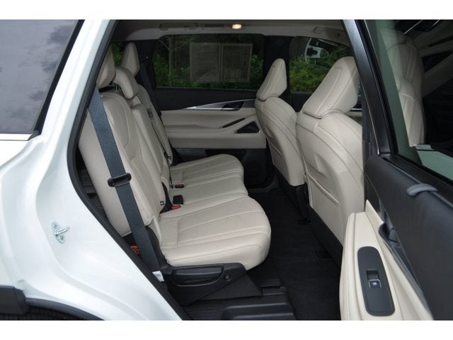 2023 INFINITI QX60 LUXE AWD