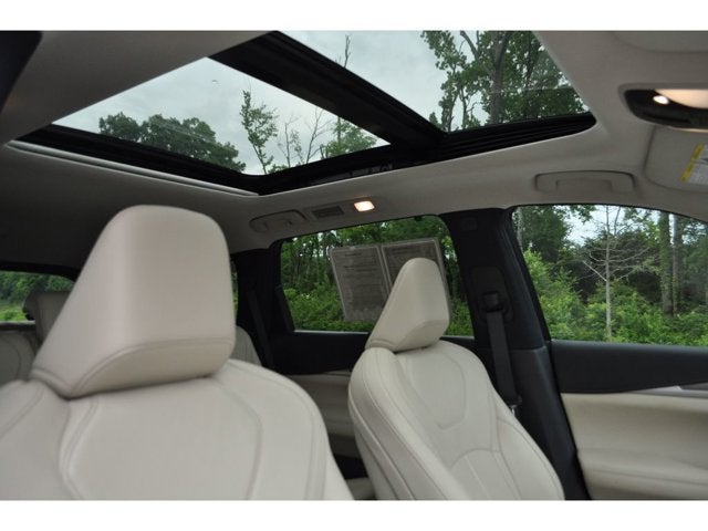 2023 INFINITI QX60 LUXE AWD