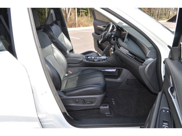 2023 INFINITI QX60 LUXE AWD