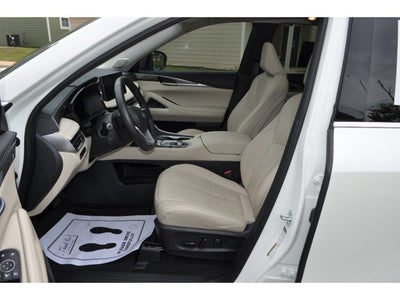 2023 INFINITI QX60 LUXE AWD
