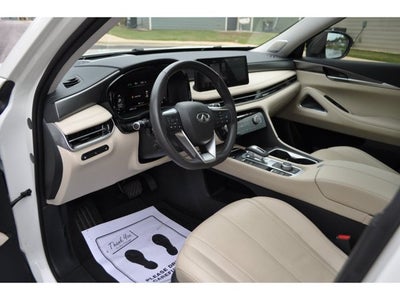 2023 INFINITI QX60 LUXE AWD