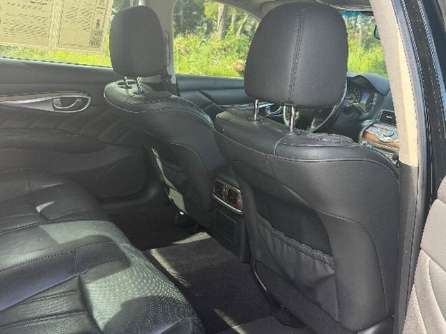 2015 INFINITI Q70L 3.7 (A7)