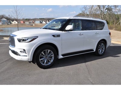 2023 INFINITI QX80 LUXE 4WD
