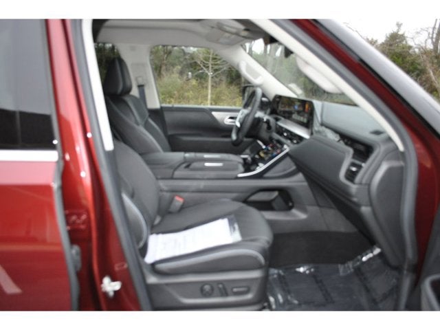 2025 INFINITI QX80 Luxe 2WD