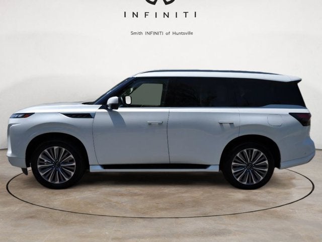 2027 INFINITI QX80 LUXE