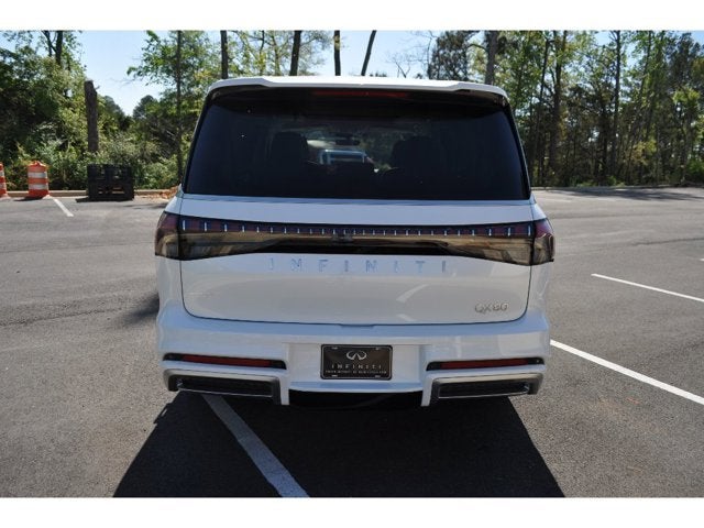 2026 INFINITI QX80 Luxe 4WD