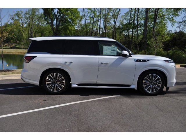 2026 INFINITI QX80 Luxe 4WD