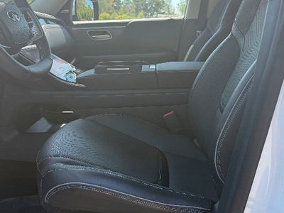 2026 INFINITI QX80 Luxe 4WD