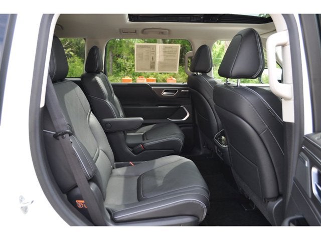 2026 INFINITI QX80 Luxe 4WD