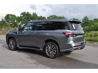 2027 INFINITI QX80 Luxe 4WD