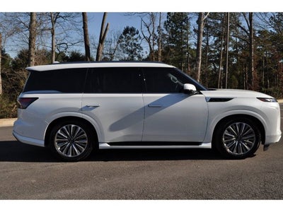 2025 INFINITI QX80 Sensory 4WD