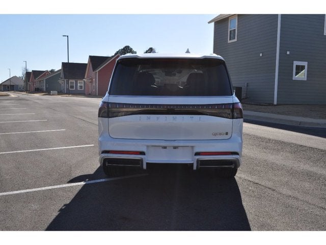 2025 INFINITI QX80 Sensory 4WD