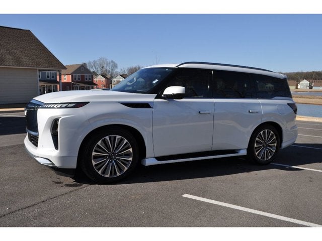 2025 INFINITI QX80 Sensory 4WD