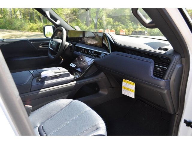 2026 INFINITI QX80 Sport 4WD
