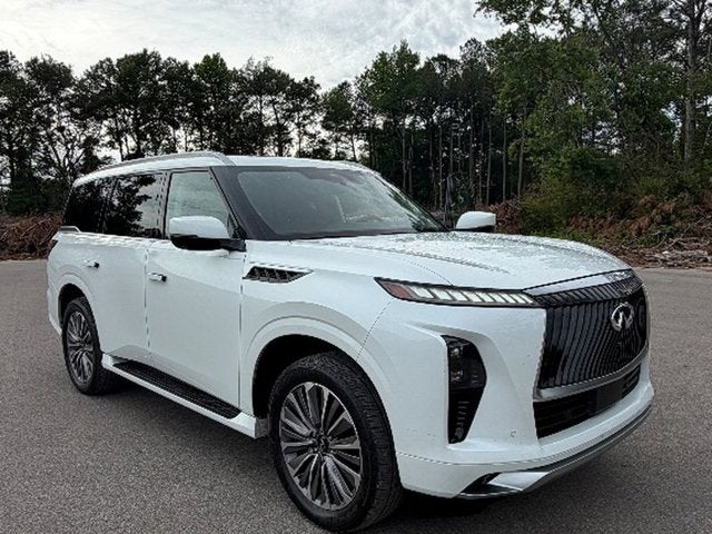 2025 INFINITI QX80 Sensory 4WD