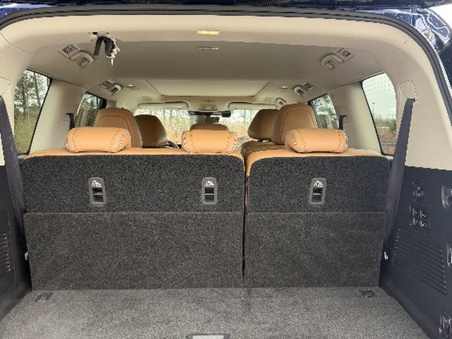 2025 INFINITI QX80 Sensory 4WD