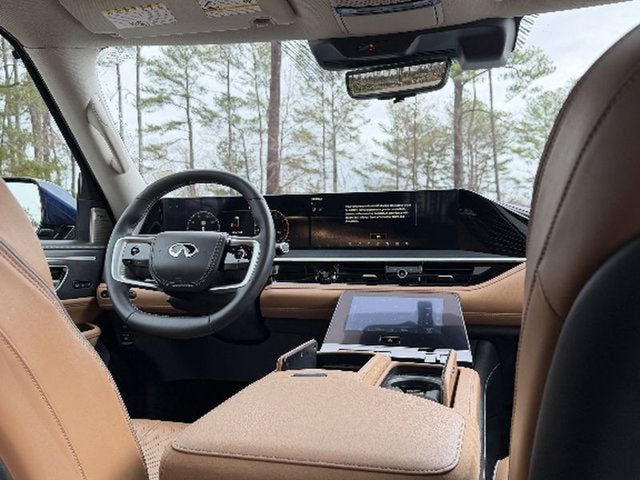 2025 INFINITI QX80 Sensory 4WD