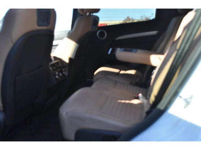 2025 Land Rover Discovery Dynamic SE