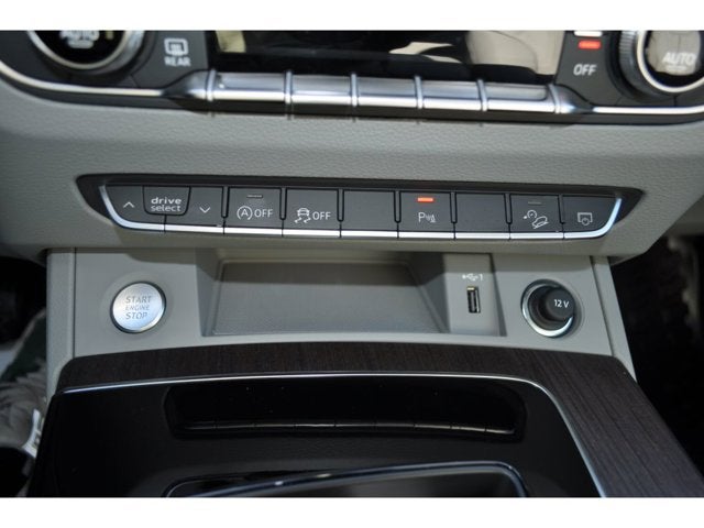 2024 Audi Q5 S line Premium